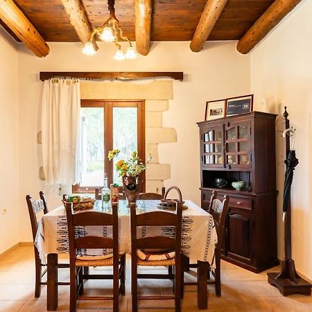 Villa Aloni Filippos Екстер'єр фото